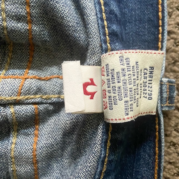 True Religion bobby side winder means jeans first edition, size 33. - Picture 5 of 6